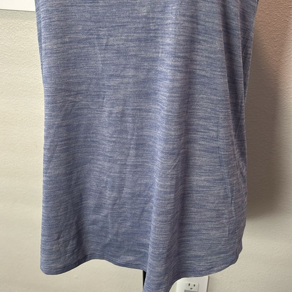 Lululemon Cool Racerback Light Blue Tank Top Size 8 - Picture 3 of 9